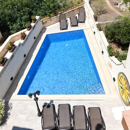 Villa Ir- Razzett T'indri