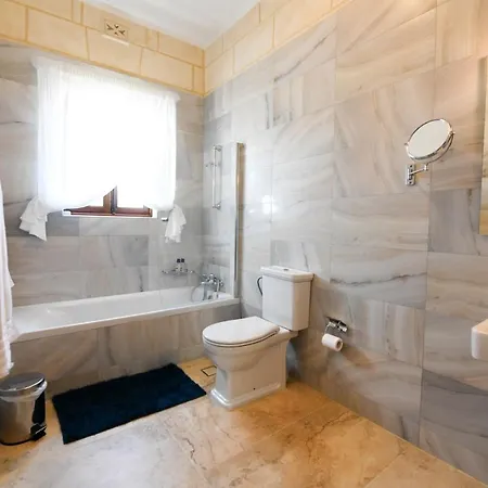 فيلة Ir- Razzett T'indri *