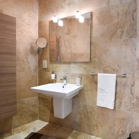 别墅 Ir- Razzett T'indri 加拉