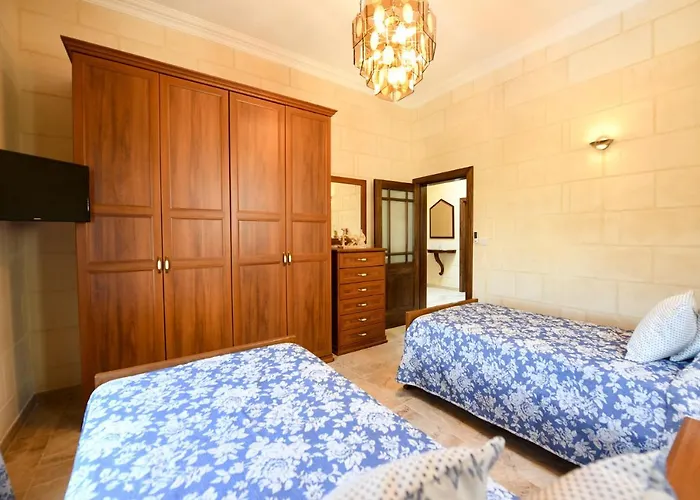 Ir- Razzett T'indri Villa *