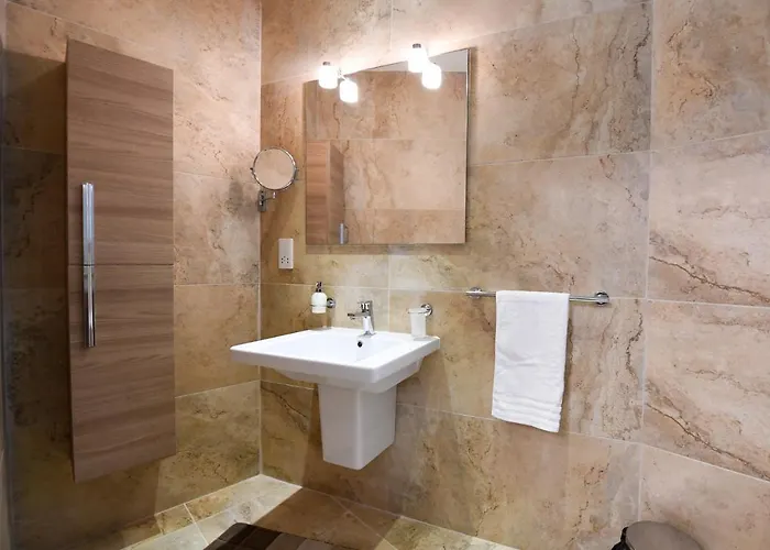 Villa Ir- Razzett T'indri Qala